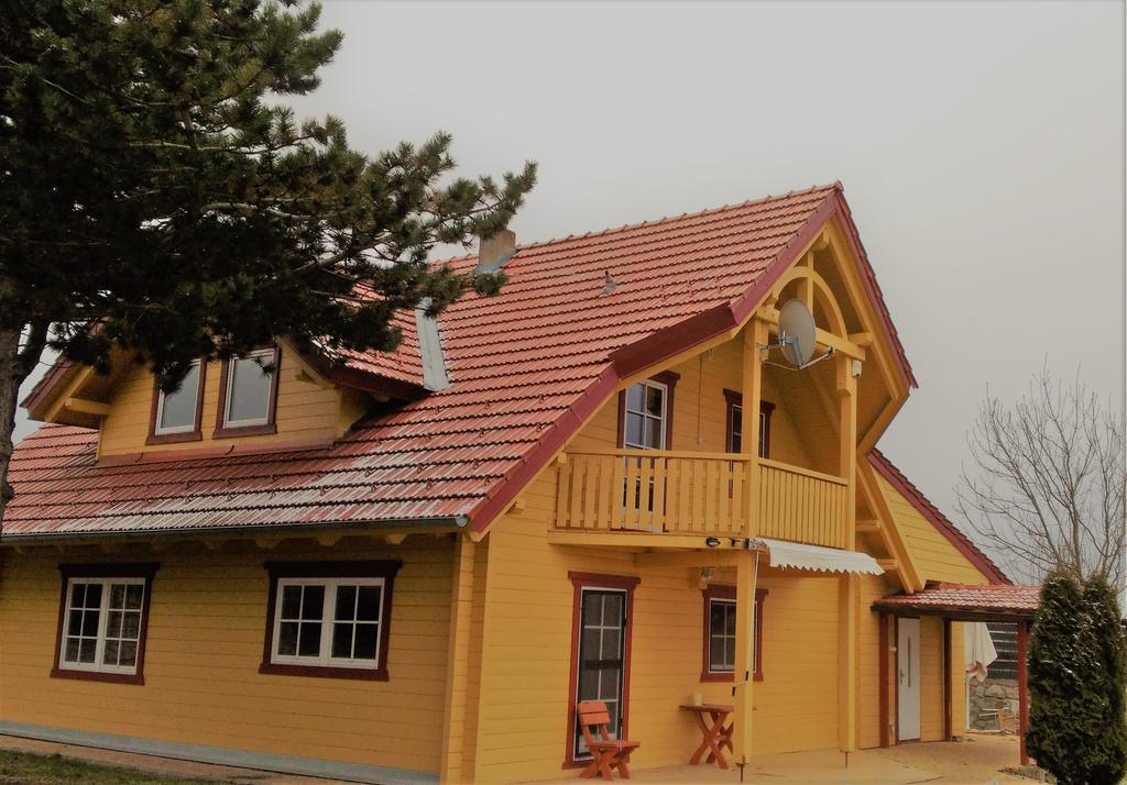 Hotel Carpatia Братислава Экстерьер фото